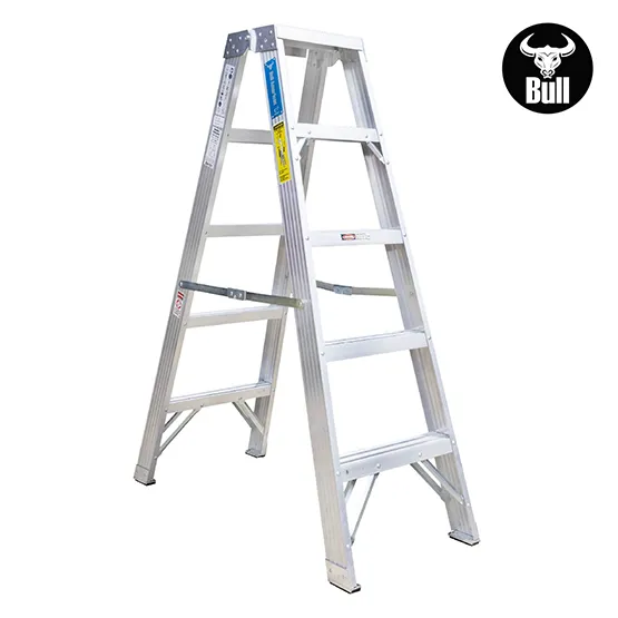 ESCALERA ALUMINIO TIJERA DOBLE ACCESO 5 PASOS 150KG 1.53m ATD150-5IA AMERICAN BULL