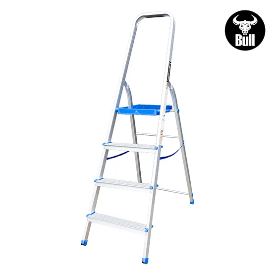 ESCALERA ALUMINIO TIPO BANQUETA 4 PASOS 150KG 0.84m AB150-4IA AMERICAN BULL