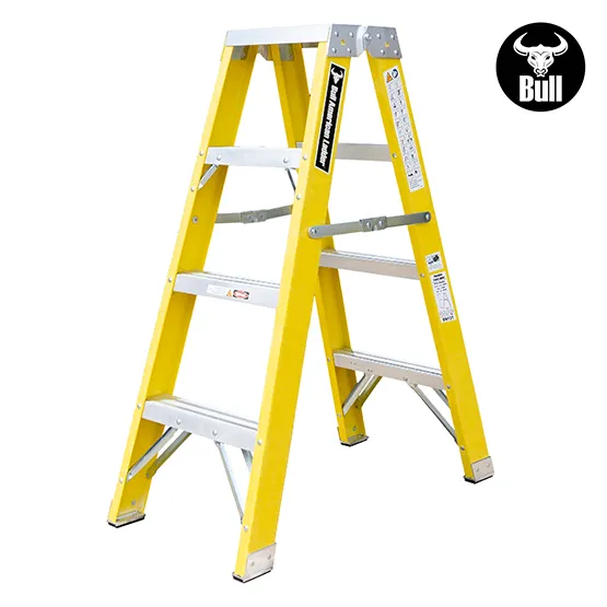 ESCALERA FIBRA TIJERA DOBLE ACCESO 4 PASOS 150KG 1.22m FTD150-4IA AMERICAN BULL